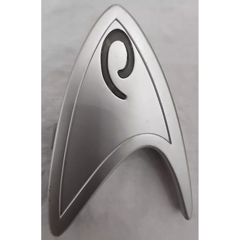 2009 Paramount pictures CBS/Kelloggs Cereal Premium STAR TREK 1 new, 1 open Read